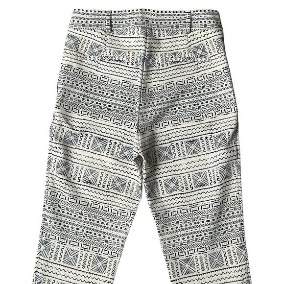 Camilla Skinny Pants Size 8 Stretchy Material Two front Pockets Zip Closure - Picture 7 of 10